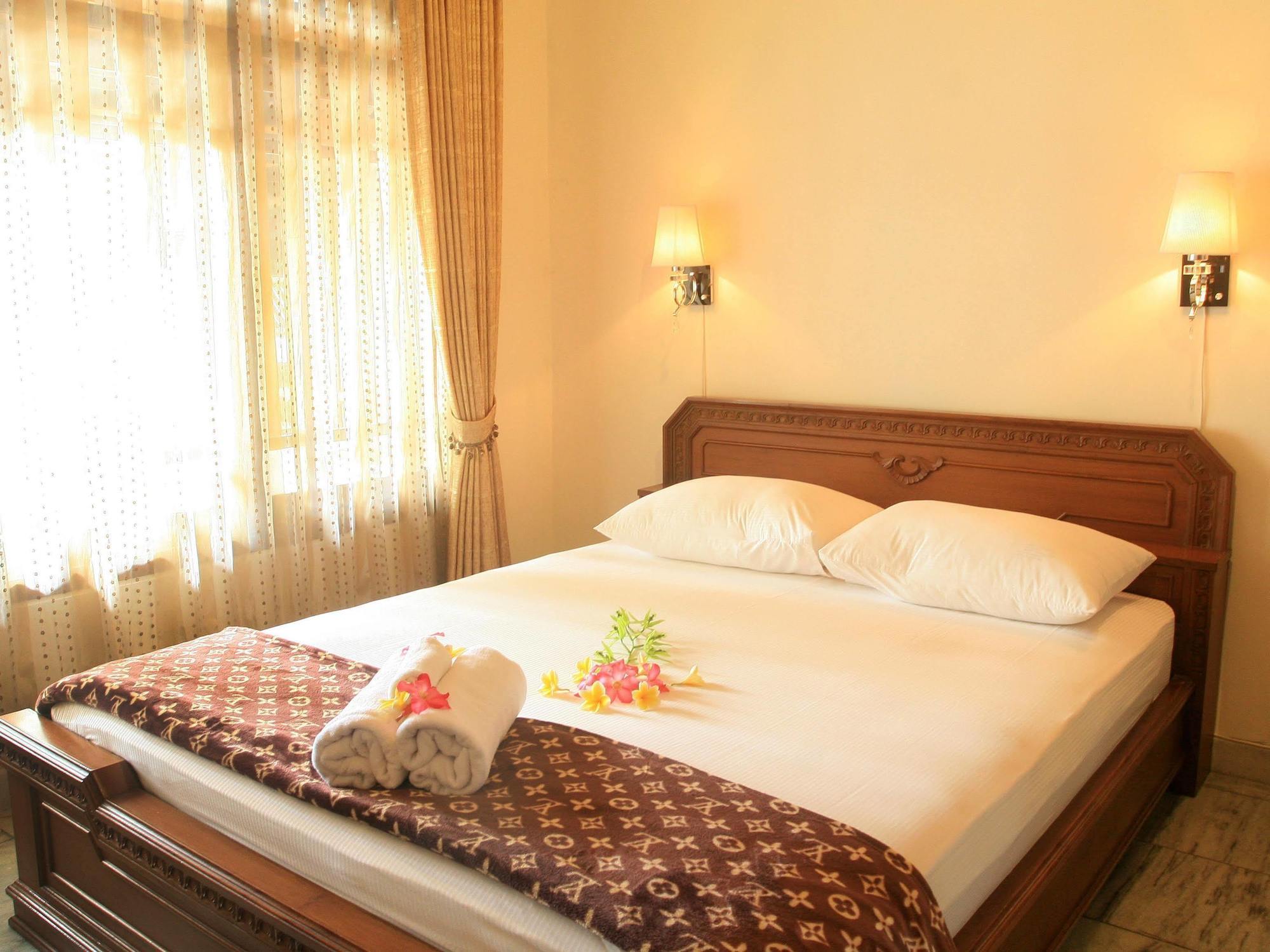 D Ajenk Boutique Guesthouse Kejayan Esterno foto